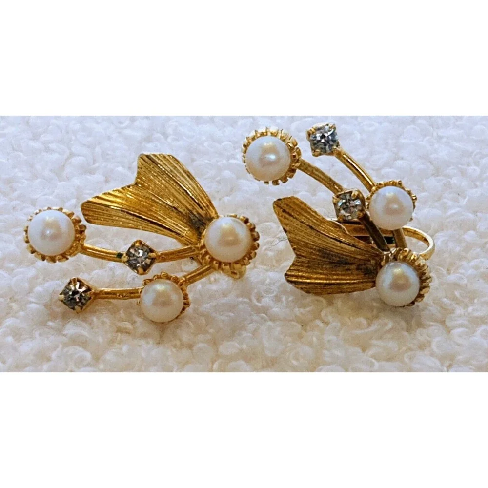 Vintage Art Nouveau Goldtone Rhinestone & Faux Pearl Climber Clip Earrings 1.1" - Picture 9 of 9
